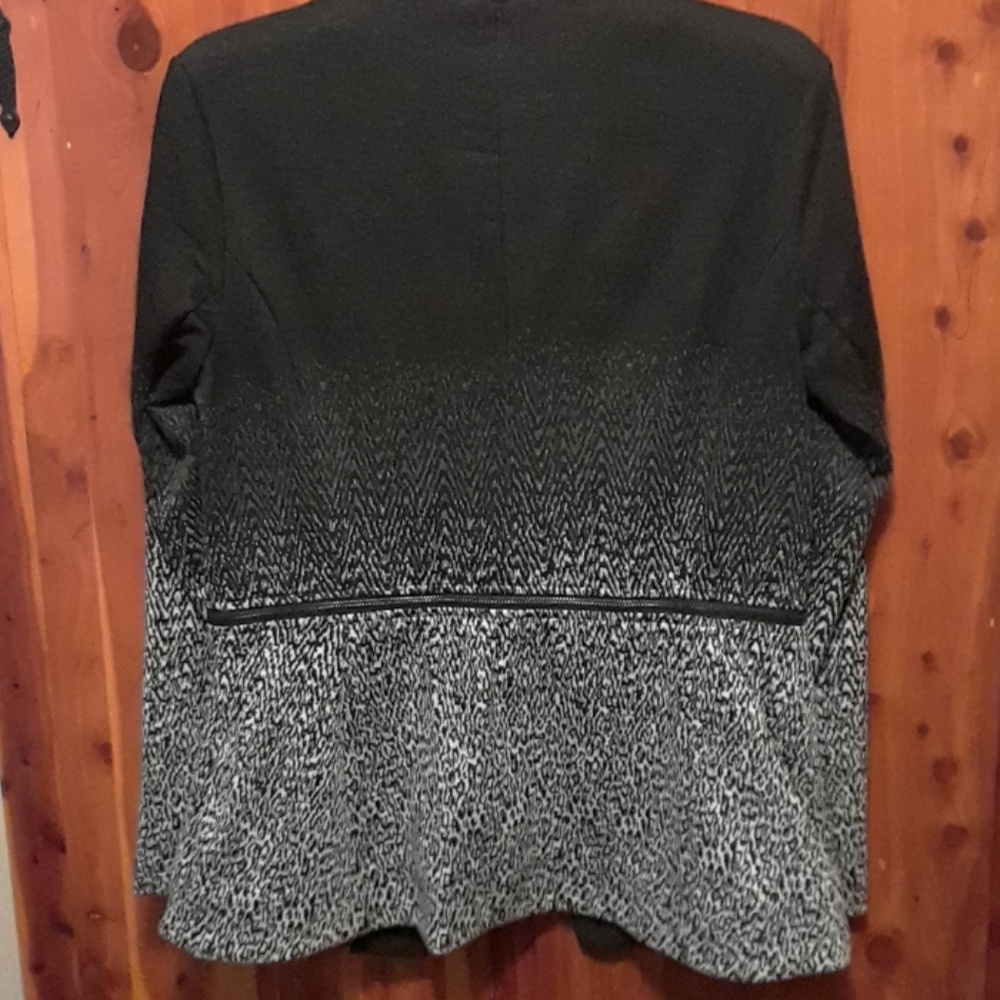 Grace Elements Black/White Zippered Jacket - image 4